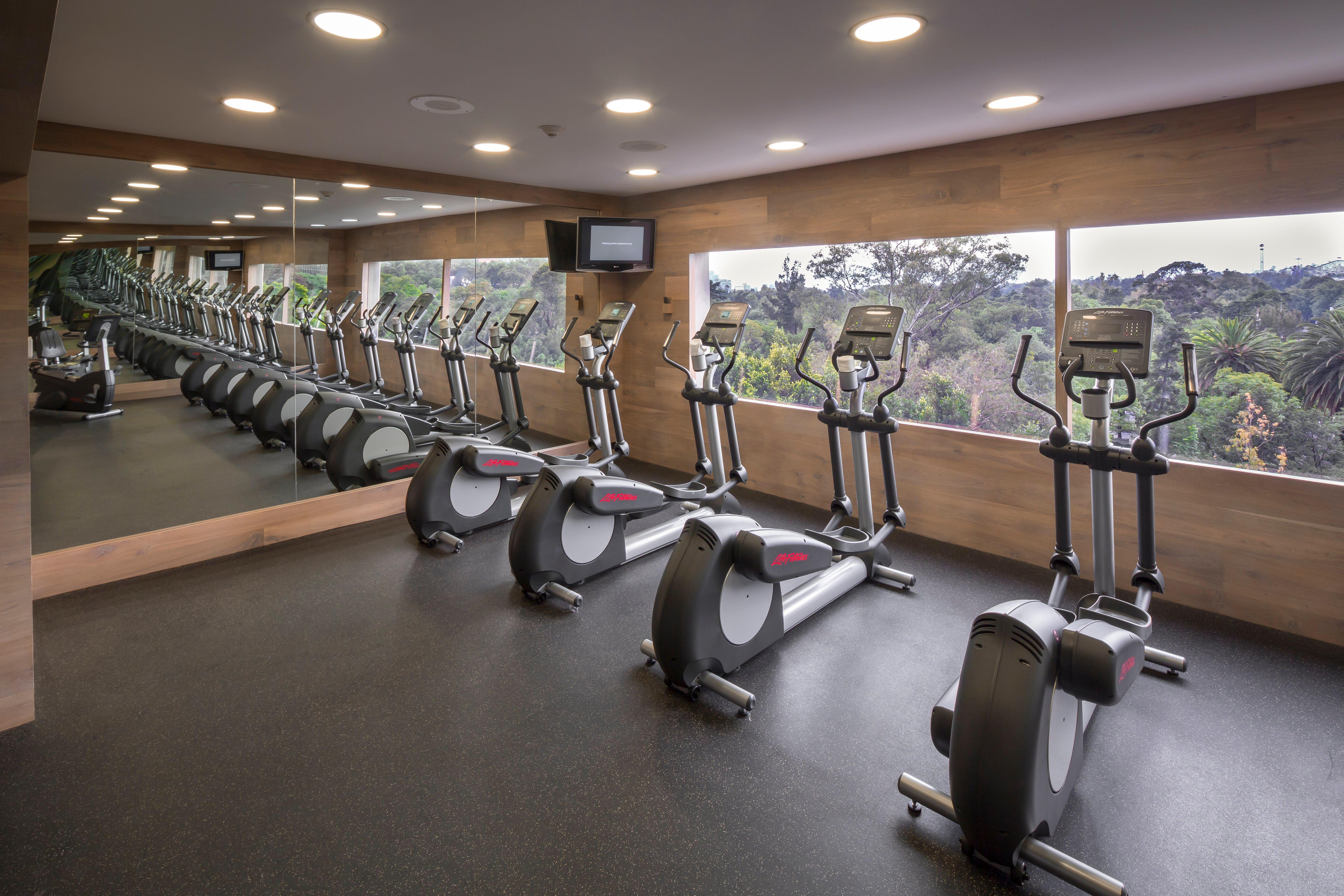 Presidente Intercontinental Mexico City By Ihg Kültér fotó Elliptical cross trainer