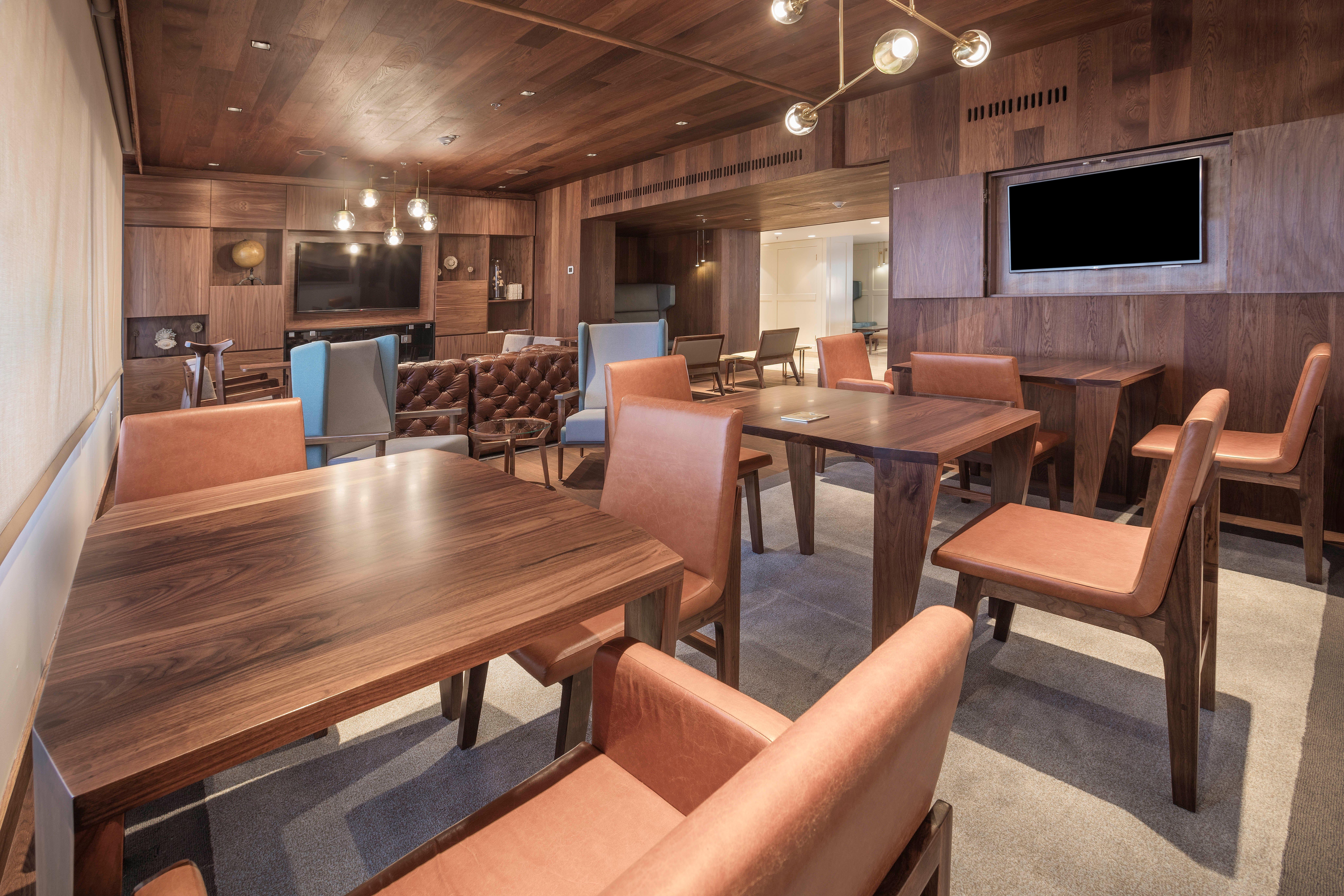 Presidente Intercontinental Mexico City By Ihg Kültér fotó The Club at Newark Airport