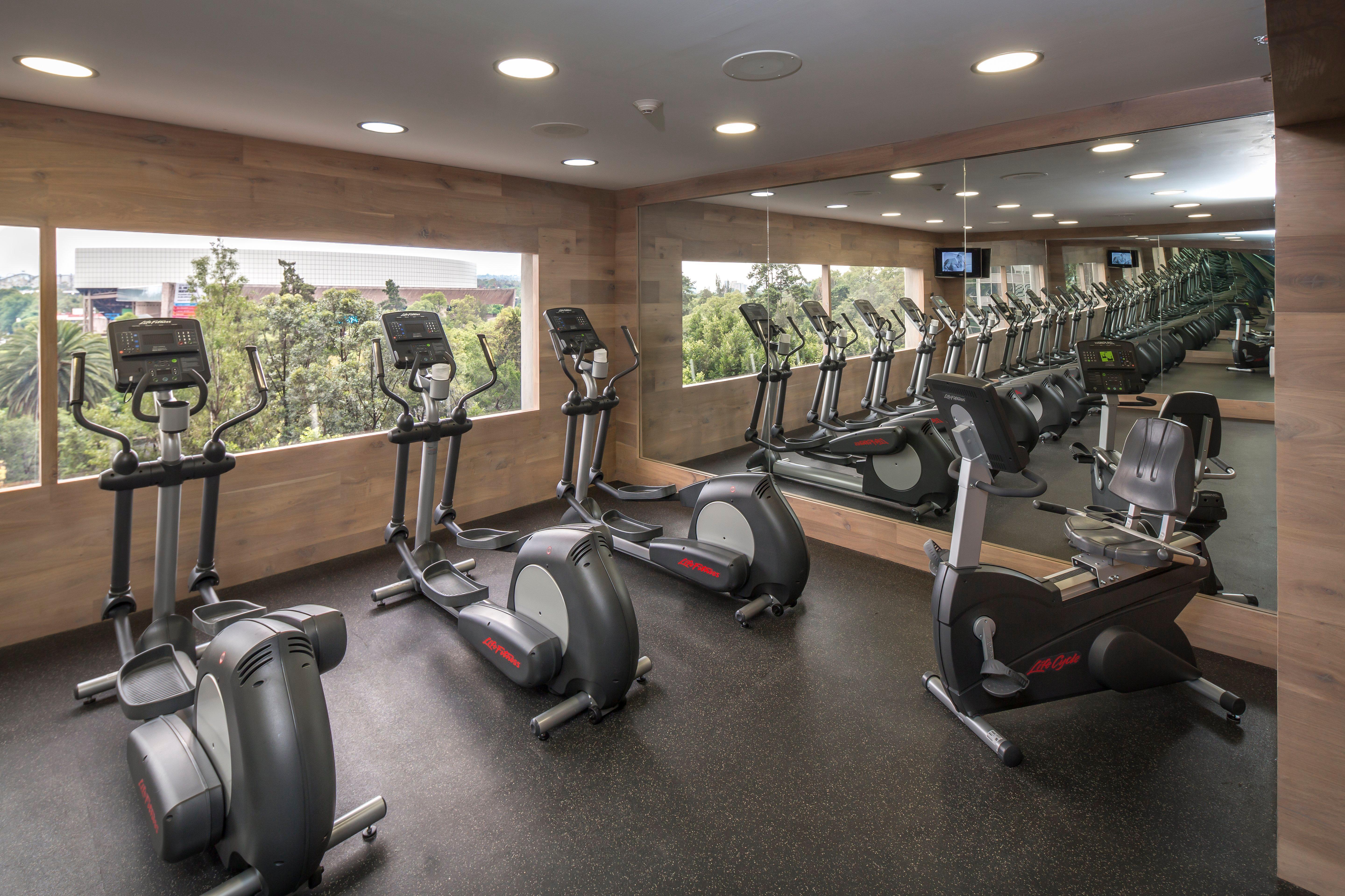 Presidente Intercontinental Mexico City By Ihg Kültér fotó Elliptical cross trainer